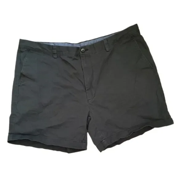 🌸Amazon Essentials Men's Olive Green Classic Fit Shorts - Picture 1 of 4